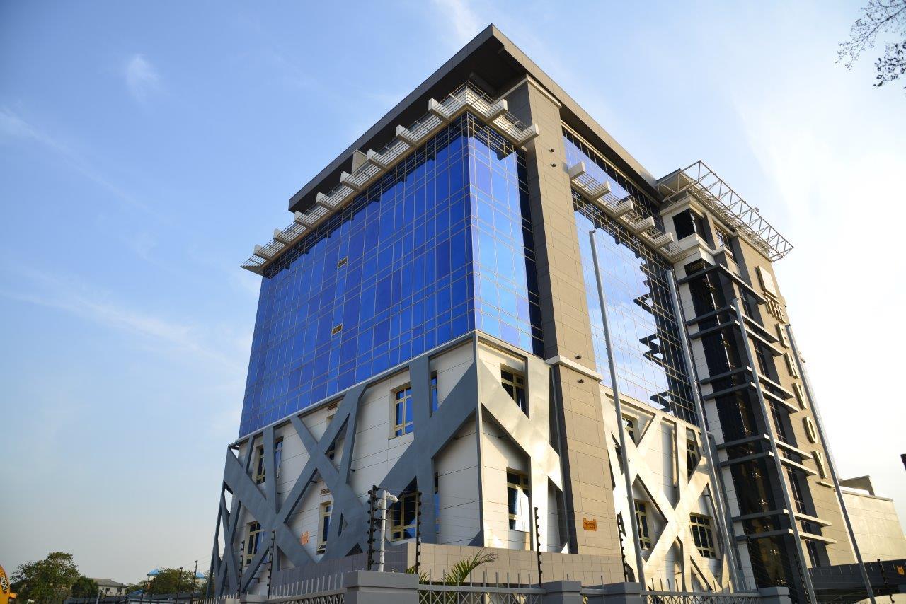 The Envoy Hotel Abuja Esterno foto