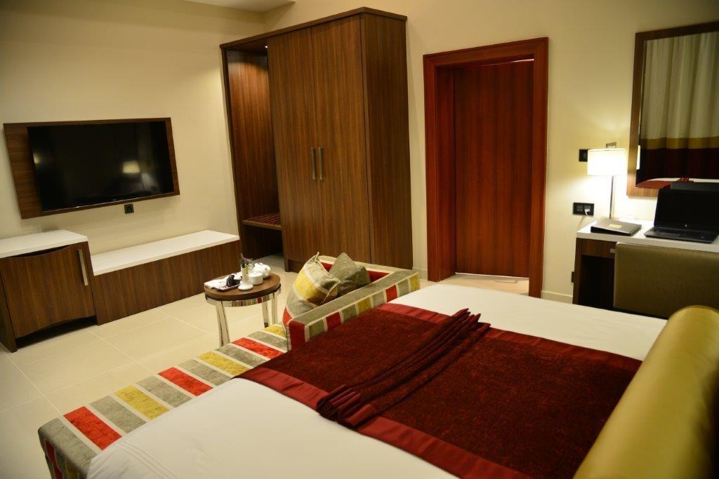 The Envoy Hotel Abuja Esterno foto