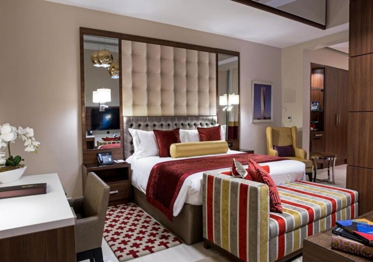 The Envoy Hotel Abuja Esterno foto